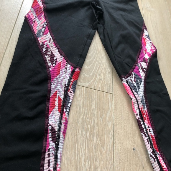 Victoria’s Secret Sport VSX Leggings in Black & Pink Women’s Size XS - Picture 5 of 11